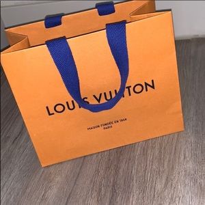 LV shopping bag